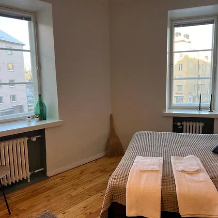 Valoisa & Mukava Koti Vallilassa * Helsinki